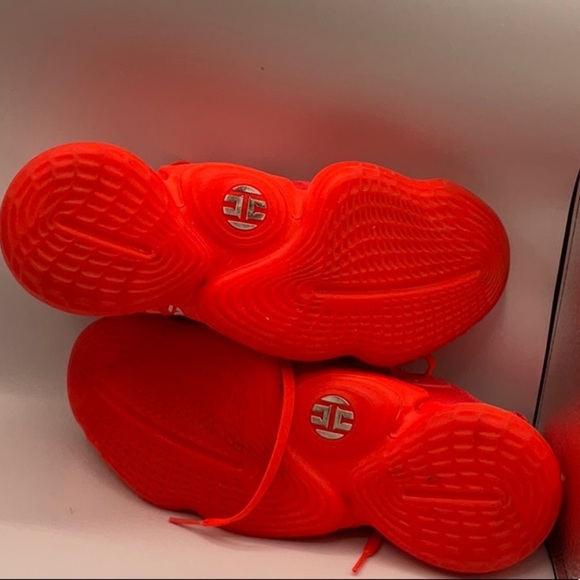 Adidas Harden 4 size 14  
Lights strike - Picture 8 of 8